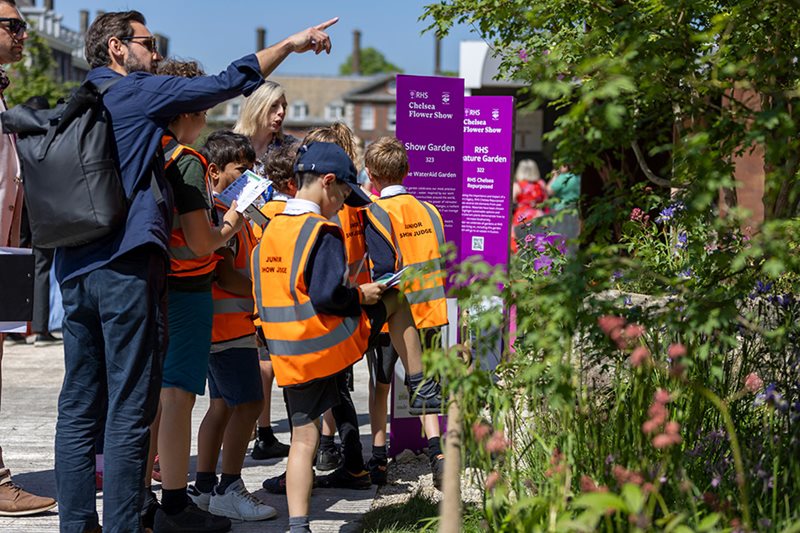 Junior judges assessing gardens